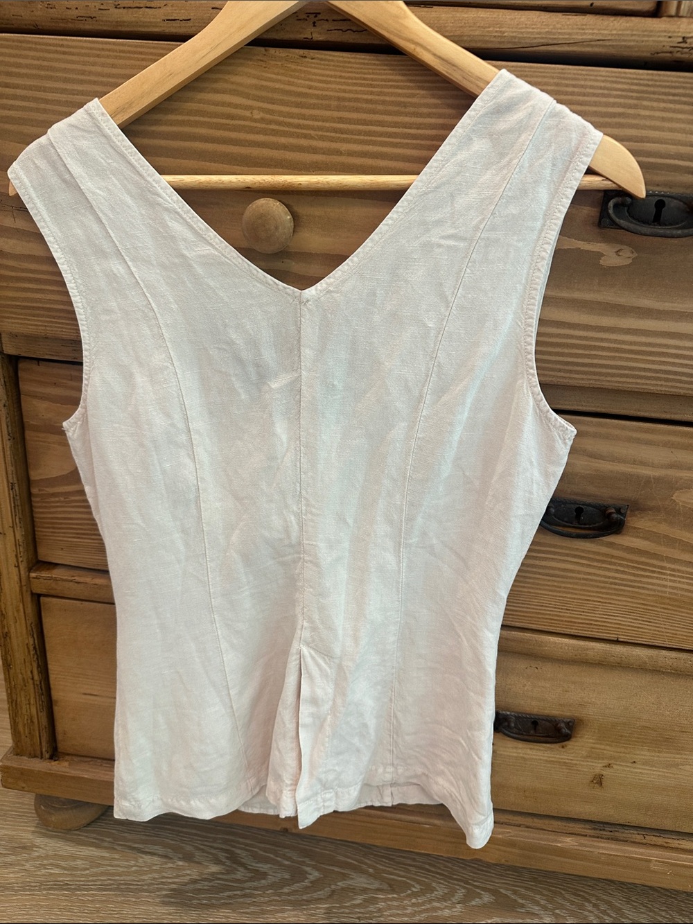 Linen Vest - Picture 2 of 5